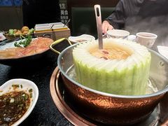 -得意咚瓜·顺德鱼生·冬瓜火锅(深圳首店)
