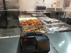 自助取餐区-同济大排档