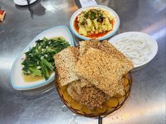 -邹胖哥好好吃餐馆(荔波美食街店)