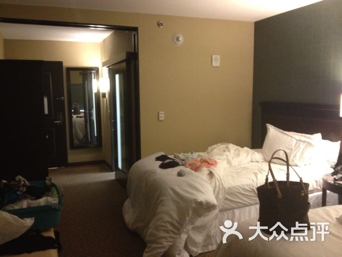 怎么订外国酒店 AD4Zn80PZFgnDt_3DJN41j9GCSxr_vDGf79p6wX0G2iRt2ywKl9zrZgEwd3YLHTYTYGVDmosZWTLal1WbWRW3A.jpg