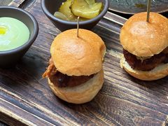 伊比利亚猪肉鹅肝汉堡-Ocean's Table 欧舍