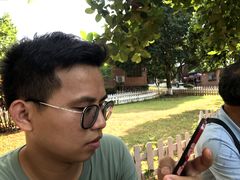 -侯臣咖啡文化村