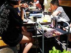 -三国惹火烤肉·中日韩烤肉集合店(百草路店)