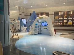 -冰纷万象滑冰场(沈阳万象城店)