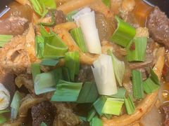 -聚鑫朋酸菜肥肠(文艺路口店)