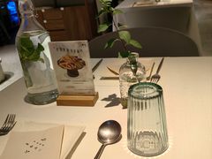 -春树下·树屋花房西餐厅(罍街AS1980店)