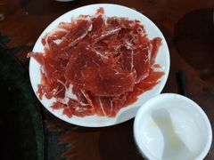 -朝伟清真铜瓢牛肉馆(三十年老·店)