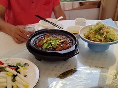 -百姓食府(秦虹路店)