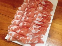 自制羊肉卷-胡同里涮羊肉•盐池滩羊(光明巷店)
