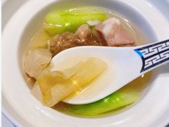 -RIVIERA 松鹤楼(外滩店)