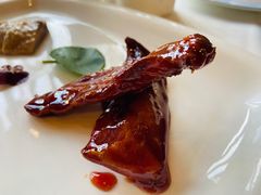 盐水鸭拼熏鲳鱼-民国红公馆·秦淮八艳(夫子庙店)