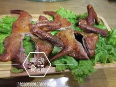 -小河公主秘制烤羊腿(小绿谷店)