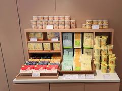 -奈雪的茶(广州万菱汇PRO店)