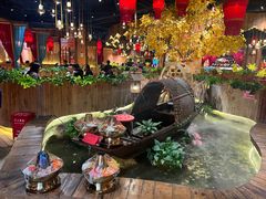 -老滇山寨•云南特色菜•地方菜•民族风情歌舞表演(金碧店)