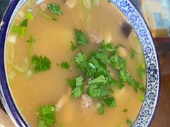 三鲜羊肉汤-真食净香居·内蒙烧麦(亚运村店)
