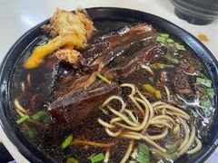 -小龙大肉面馆