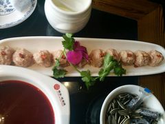 -陆派巴倒烫火锅(城东店)