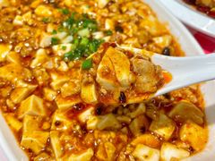 -洪霞餐馆·川菜·鲜货现炒(两江春城店)