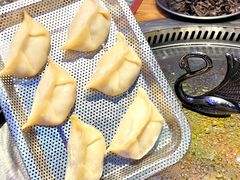 -山河屯铁锅炖·非遗东北菜(南山店)