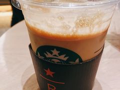 -星巴克臻选(上海虹桥新天地三店)