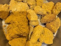 -BHC炸鸡(明洞总店)