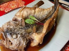 浇汁脆鳞东海黄鱼-北京王府井希尔顿酒店·秦唐中餐厅Chynna