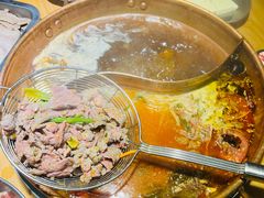 -洱火云南酸菜牛肉火锅(石景山当代商城店)