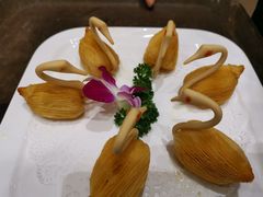 -小天鹅火锅·一线江景洪鼎旗舰店(洪崖洞店)