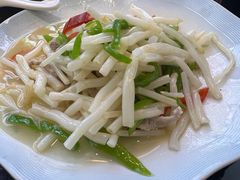 芦苇根炒肉丝-长兴菜馆(高桥店)