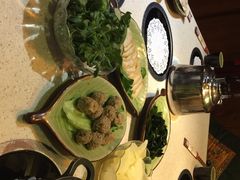 一叶一世界藏茶素食火锅(环球中心店)-一叶一世界•素食餐厅(环球中心店)