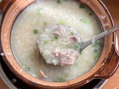 猪杂粥-阿弟早茶·家庭小炒·火锅(九村店)