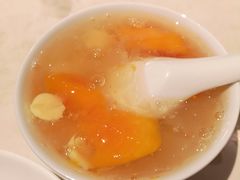 每日糖水-肥仔文澳门猪骨煲(南京西路店)