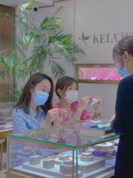 -珂兰钻石(美美2购物中心店)