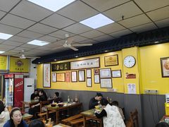-卢聪艺小吃店(阳翟总店)