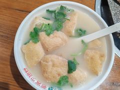 豆泡汤-老天桥酱肉烧饼夹肘子(天桥店)