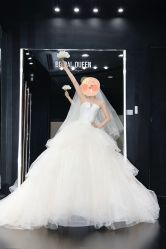 点击看大图 -Bridal Queen·婚纱女皇
