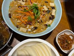 -95号酱骨·一块豆腐(展春园西路店)
