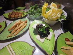 -一叶一世界•素食餐厅(环球中心店)