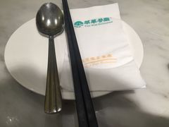 餐具摆设-翠華餐廳(浦东机场T1店)