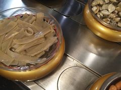 -汤响自助回转火锅百汇(乐峰广场店)