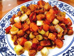 宫保鸡丁-椒香川流不息川菜馆(二七北路店)