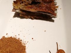 馕坑焖烤羊排-西域阿里马新疆菜·清真(桂花路店)