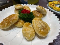 -山明水秀大饭店