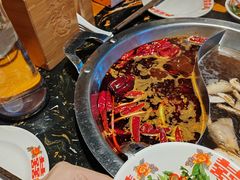 -憨孃孃·重庆老火锅(红山黑金店)