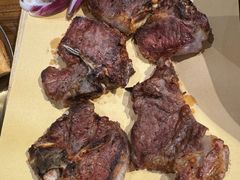 新疆馕坑贴肉-清真·双公羊·馕坑烤全羊(奥体店)
