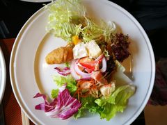 -大中华希尔顿酒店-念自助餐·嗨啤·小龙虾