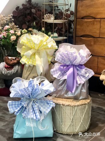 Yuyu推荐 请锁死这家花店「木里探花」