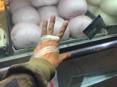 -白玉兰食品(汇联商厦店)