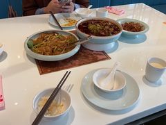 -红樱桃·欢乐餐厅(太原里店)