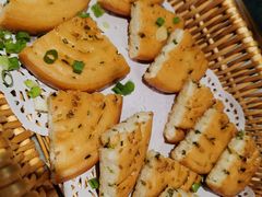 葱油饼-辛香汇·锦里丨现炒川菜(和信宝龙店)